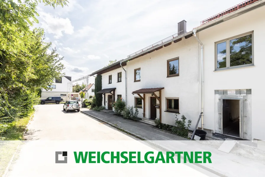 Im Alleinauftrag - Haus kaufen in München - Reihenmittelhaus mit viel Potenzial in charmanter Wohnlage - Neubebauung möglich -