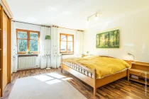 Schlafzimmer 2 lt. Grundriss