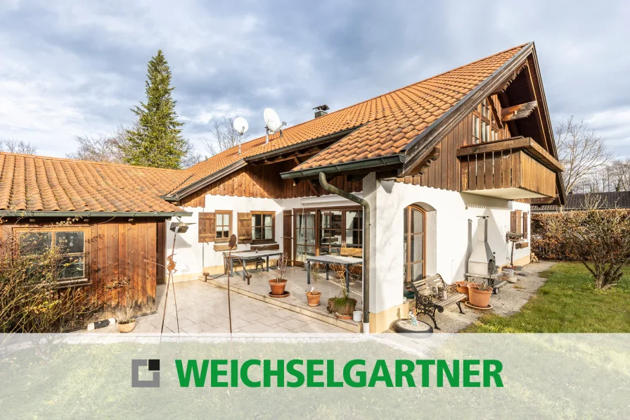 Im Alleinauftrag - Haus kaufen in Utting am Ammersee - Großzügiges, freistehendes Einfamilienhaus mit viel Gestaltungspotenzial auf sonnigem Eckgrundstück