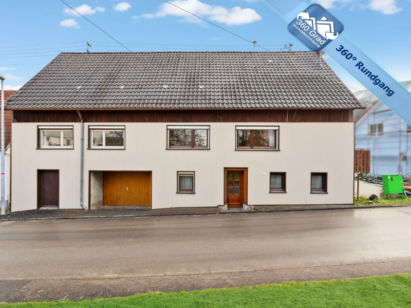 Straßenansicht - Haus kaufen in Ratshausen - Einfamilienhaus mit viel Potential und incl. zusätzlichem Grundstück
