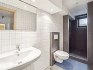 Badezimmer Ansicht 1