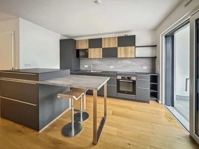 Titelbild - Wohnung kaufen in Frankfurt am Main - Topmoderne 2-Zimmer-Wohnung  mit EBK  + TG-Stellplatz in begehrter Lage von Frankfurt-Sachsenhausen!