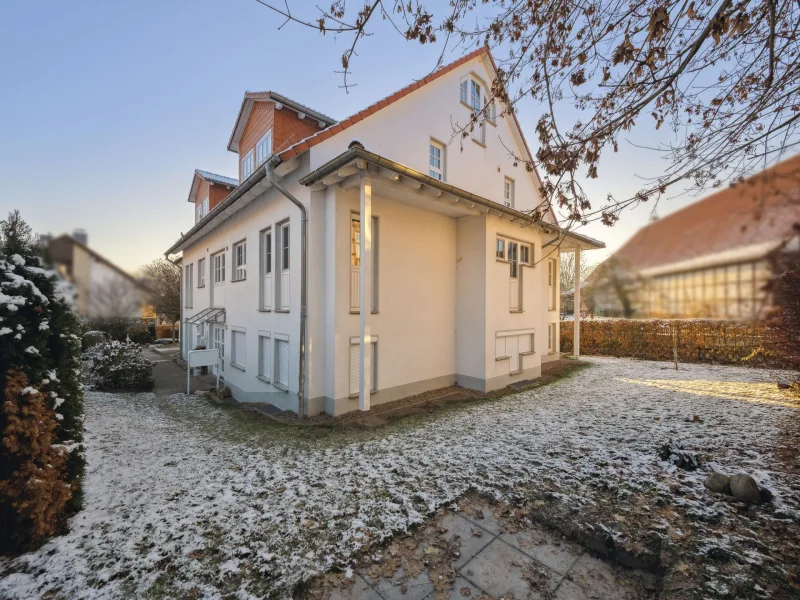 Titel - Wohnung kaufen in Gleichen - Lichtdurchflutete drei-Zimmer-Wohnung mit Studio in Gleichen