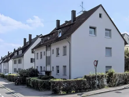 Ansicht 1 - Haus kaufen in Ulm - Attraktive Lage: Mehrfamilienhaus mit 7 Einheiten in Ulm