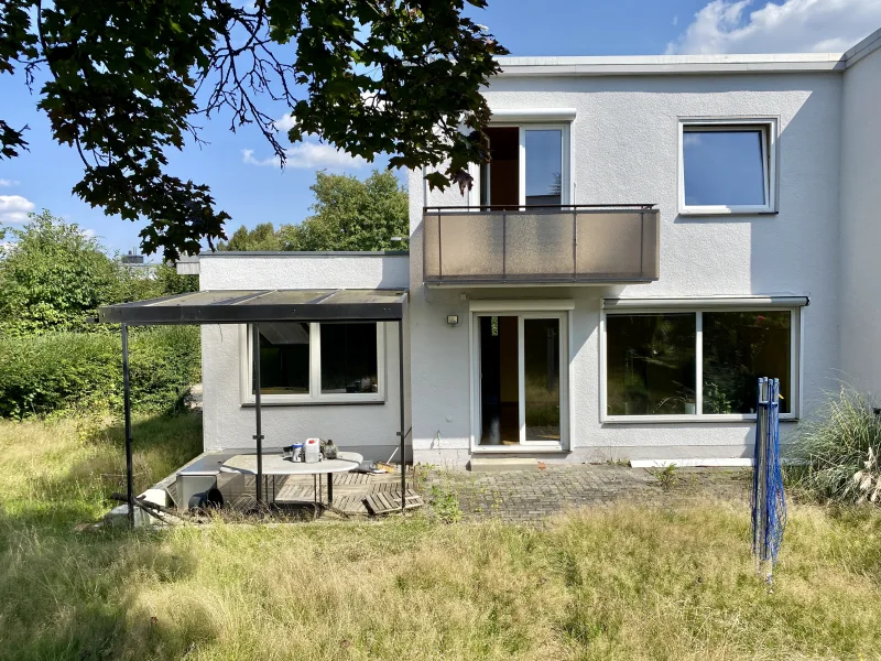 Titelbild - Haus kaufen in Kassel - Reihenendhaus sucht neue Eigentümer
