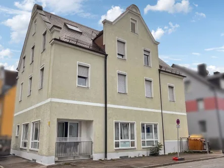 Außenansicht - Wohnung kaufen in Augsburg - Großzügige und helle 5-Zimmer-Maisonette-Wohnung im Herzen von Augsburg-Pfersee