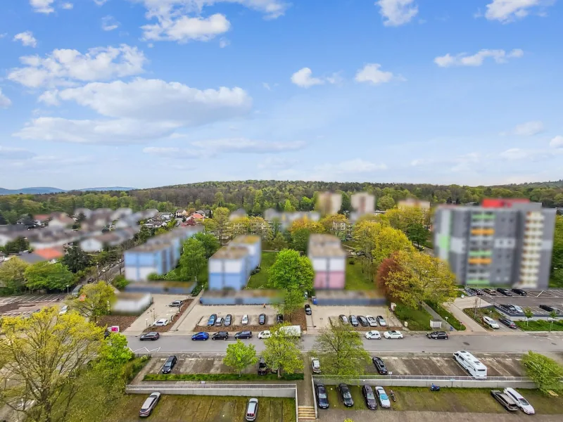 Ausblick auf den Betzenberg - Wohnung kaufen in Kaiserslautern - Über den Dächern der Stadt - Vermietete 2-Zi.-Wohnung auf dem Betze als Kapitalanlage zu verkaufen