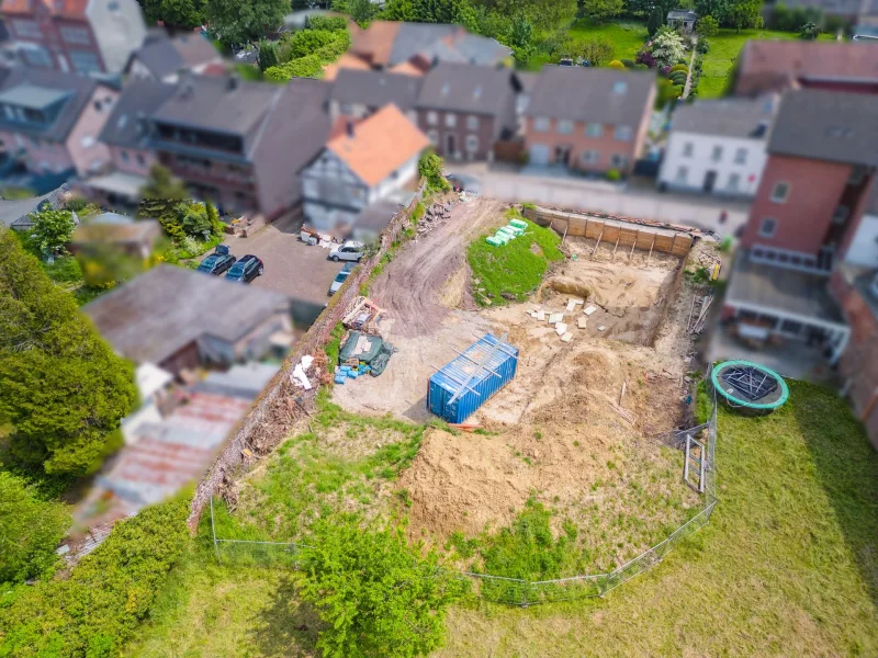 Titelbild - Grundstück kaufen in Alsdorf - Grundstück mit bestehender bereits genehmigter Bauplanung für 7 Parteienhaus in Alsdorf Warden