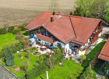 Titelbild - Haus kaufen in Taufkirchen - Top-Investment im Münchner Süden: Gepflegtes 6-Familienhaus in Taufkirchen (WEG-geteilt)