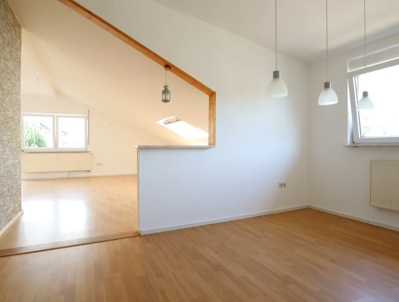 Titelbild - Wohnung kaufen in Mörlenbach - bezugsfreie 4 Zimmer-Eigentumswohnung in Mörlenbach-Bonsweiher
