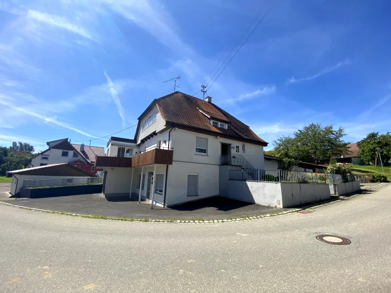 Ansicht komplett - Haus kaufen in Sauldorf - Großzügiges Einfamilienhaus mit großem Grundstück in Sauldorf-Krumbach