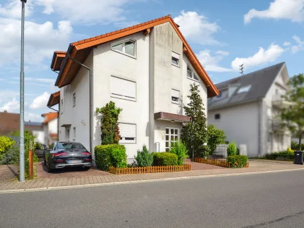 Hauptibld - Wohnung kaufen in Walldorf - Attraktive 4-Zimmer-Maisonettewohnung in Walldorf 