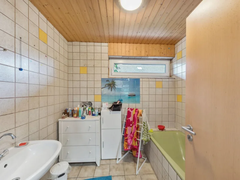 Badezimmer EG