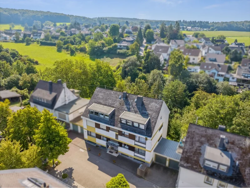 Frontsicht  - Zinshaus/Renditeobjekt kaufen in Koblenz - Mehrfamilienhaus in Arenberg