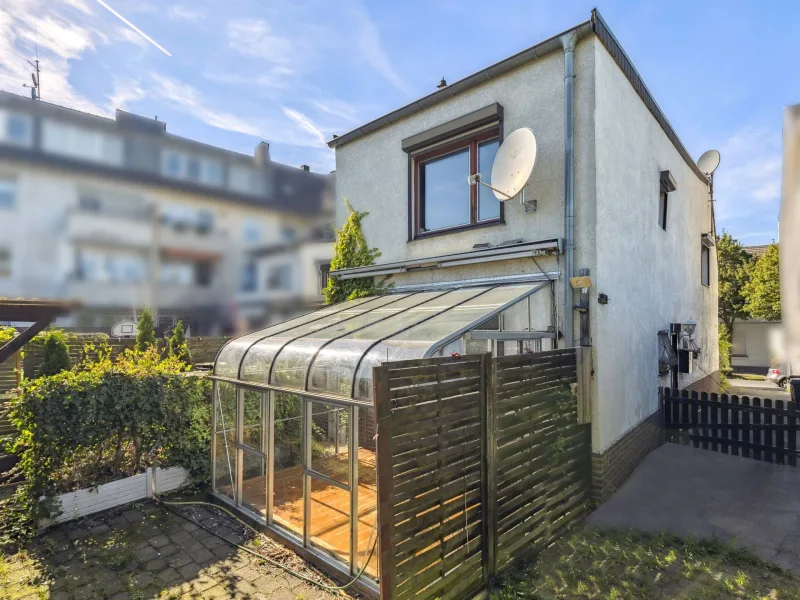 Rückansicht - Haus kaufen in Aachen - Solides Wohnglück in ruhiger Lage von Aachen-Eilendorf