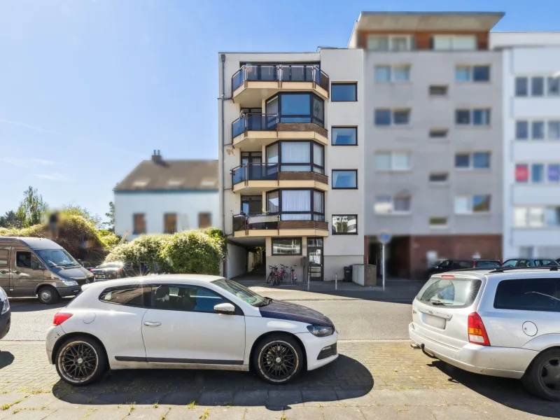 Ansicht 1 - Wohnung kaufen in Köln - Attraktive 2-Zimmer-Wohnung in ruhiger Seitenstraße von Köln-Raderthal