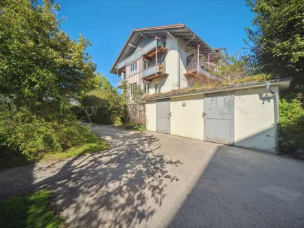 Ansicht - Wohnung kaufen in Bad Tölz - Sonnige, moderne 3-Zimmer-Eigentumswohnung mit Balkon und Hobbyraum in Bad Tölz