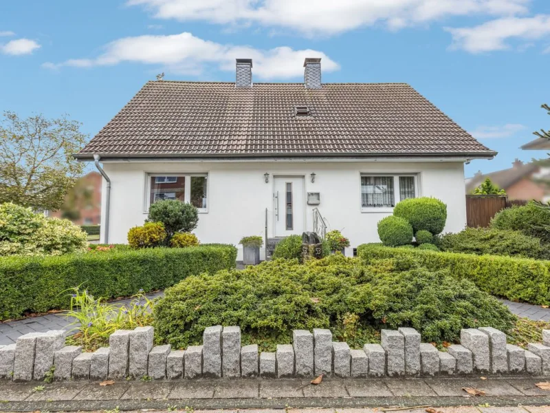 Objektansicht - Haus kaufen in Wallenhorst - Charmantes Einfamilienhaus mit gelungenem Grundriss in begehrter Lage von Osnabrück/Wallenhorst