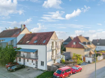 Hauptbild - Haus kaufen in Moosburg an der Isar - Gepflegtes Reiheneckhaus in hervorragender und zentrumsnaher Lage von Moosburg