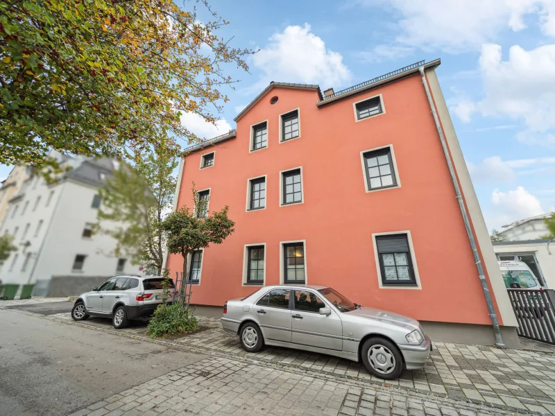 Ansicht - Wohnung kaufen in Augsburg - Top saniert!!! Charmante 4-Zimmer-Erdgeschosswohnung mit Garten in Augsburg-Oberhausen