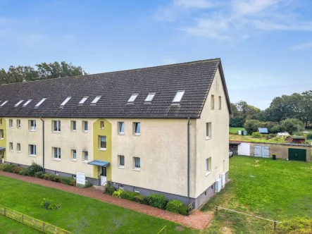 Titelbild - Haus kaufen in Siggelkow - Mehrfamilienhaus in Siggelkow bei Parchim