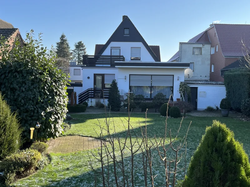 Ansicht Rückseite - Haus kaufen in Steinfurt - Traumgrundstück mit modernisierungsbedürftigem Einfamilienhaus mit Charm in Steinfurt-Borghorst! 