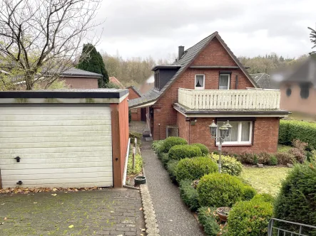 Vorderansicht - Haus kaufen in Itzehoe - Dieses super gepflegte Haus in Itzehoe wartet auf Sie!