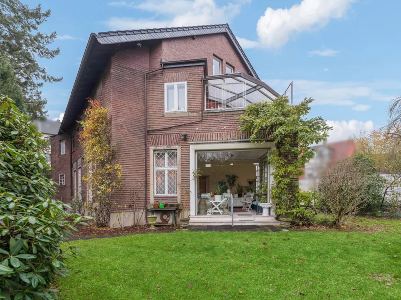 Ansicht Rückseite - Haus kaufen in Köln - Rarität! Denkmalgeschütztes Mehrfamilienhaus in Köln-Mühlheim