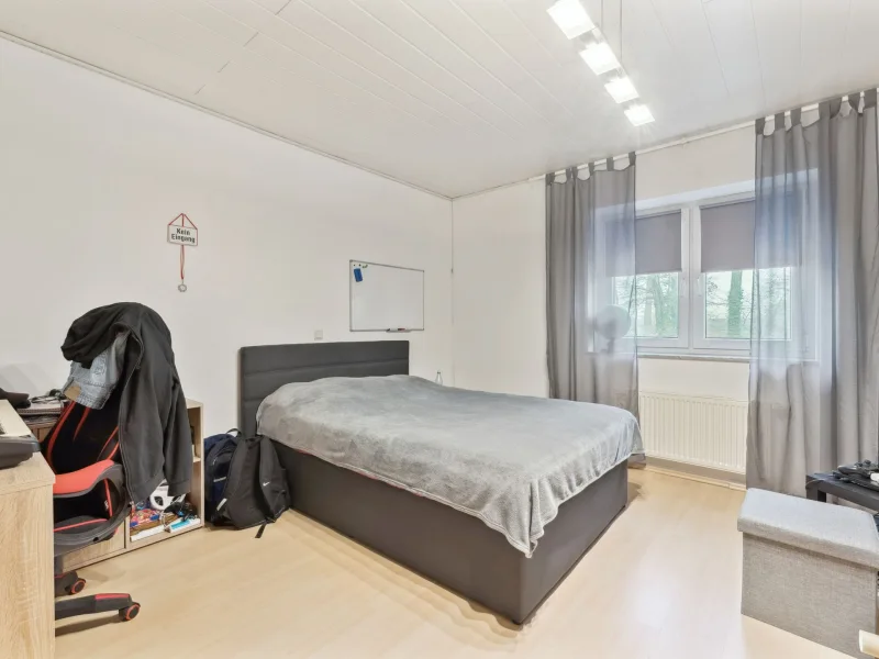 Schlafzimmer ll