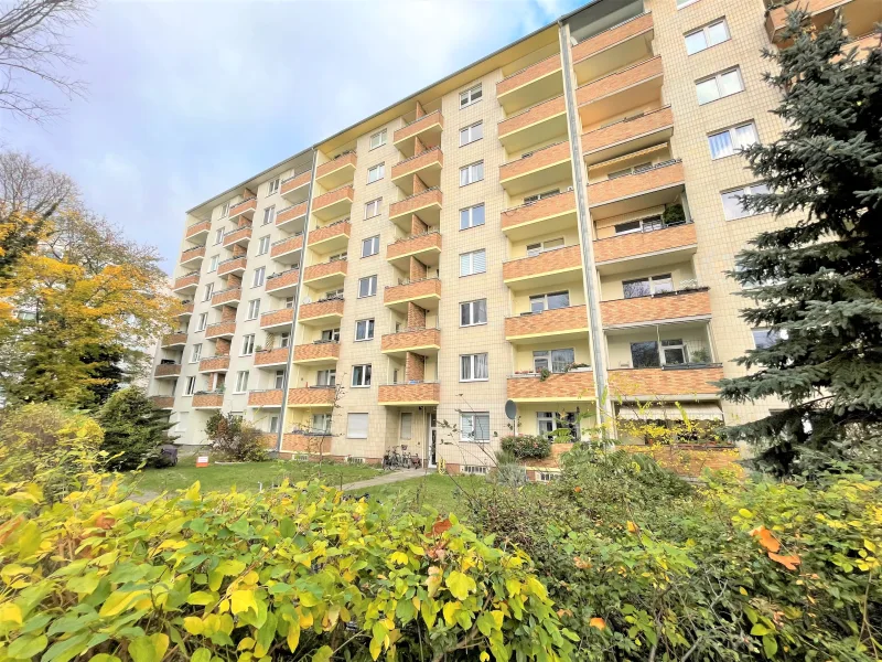 Titelbild - Wohnung kaufen in Berlin - Vermietete 2-Zimmer-Eigentumswohnung in schöner Lage von Berlin-Charlottenburg