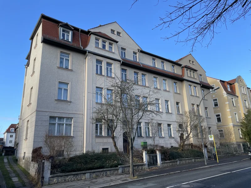 Der erste Eindruck - Haus kaufen in Weimar - Mehrfamilienhaus in zentraler Lage von Weimar