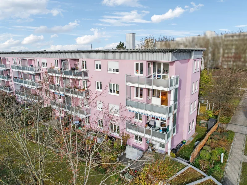 Hauptbild - Wohnung kaufen in München -  Großzügige 3-Zimmer-Wohnung mit schönem Süd-Balkon in München-Feldmoching