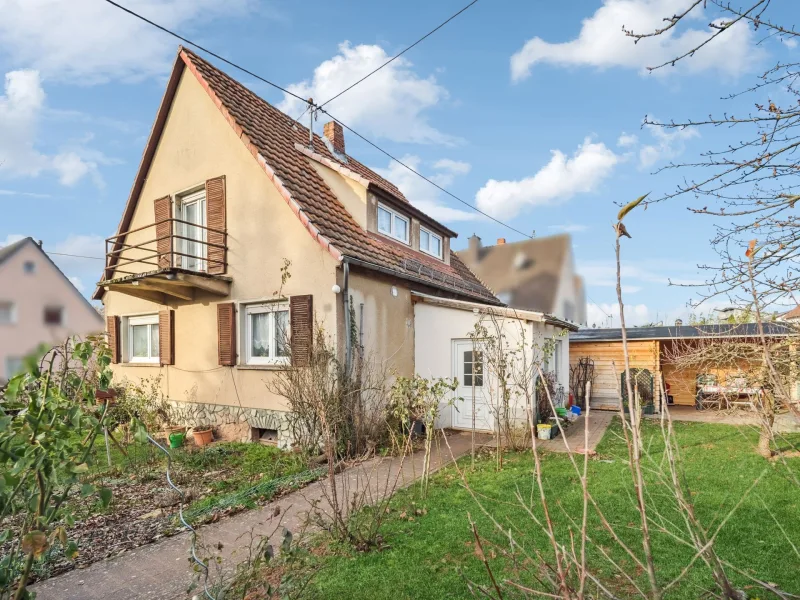 Titelbild - Haus kaufen in Gutenberg - Einfamilienhaus in ruhiger Ortsrandlage für geschickte Handwerker in Gutenberg bei Bad Kreuznach