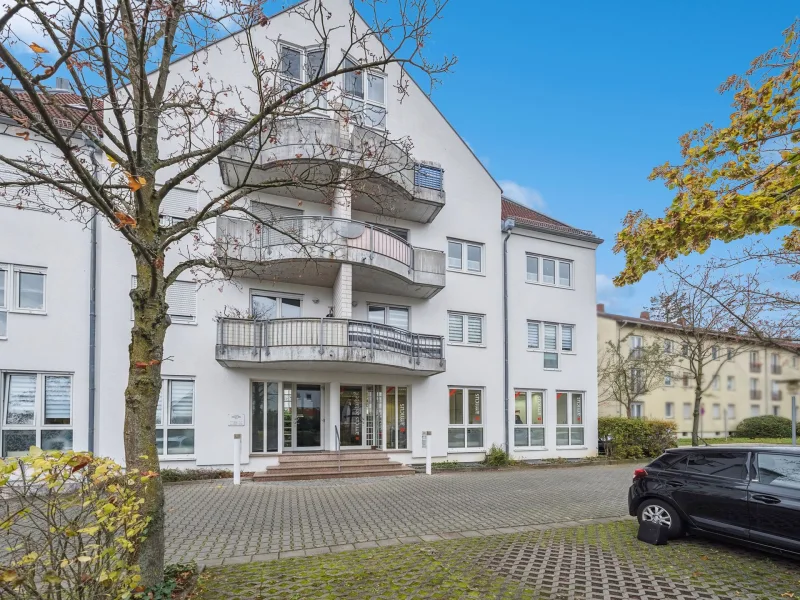 Titelbild - Büro/Praxis kaufen in Langen (Hessen) - Attraktive Kapitalanlage - Vermietete Bürofläche mit ca.140 m² in Langen (Hessen) 