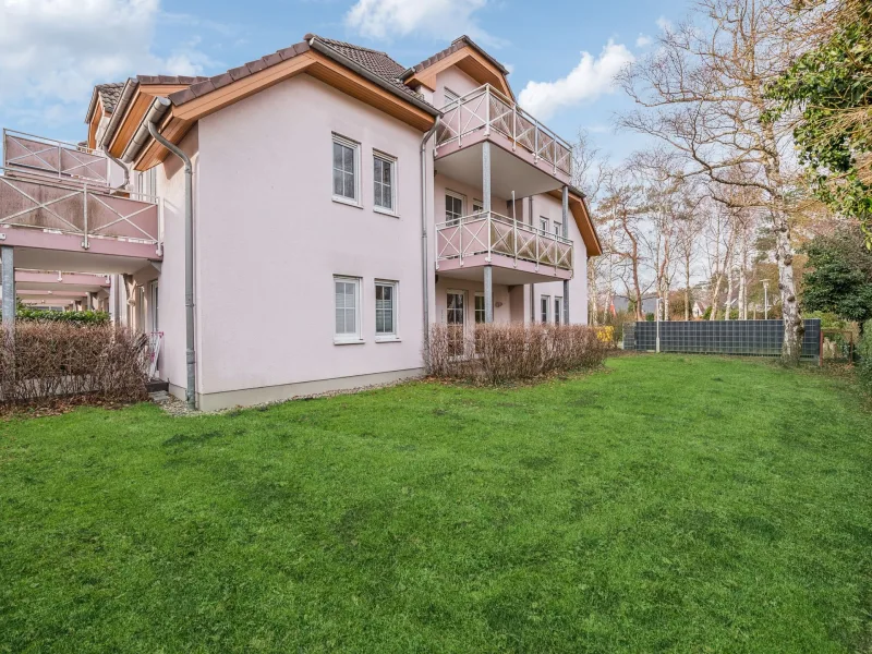Hausansicht - Wohnung kaufen in Dierhagen - Attraktive Dachgeschosswohnung mit Balkon an der Ostsee -  in Dierhagen