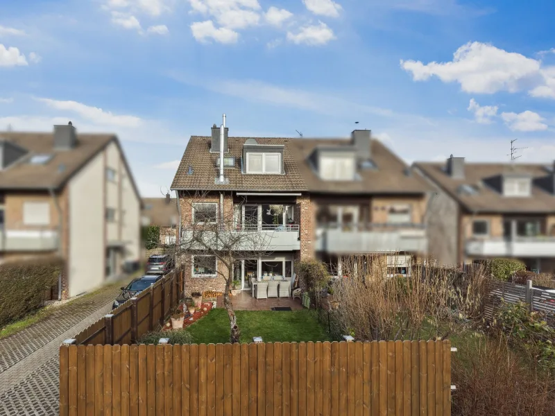 Rückansicht - Wohnung kaufen in Aachen - Schicke 4-Zimmer-Maisonettewohnung in Aachen-Richterich