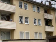 Rückseite mit Balkon