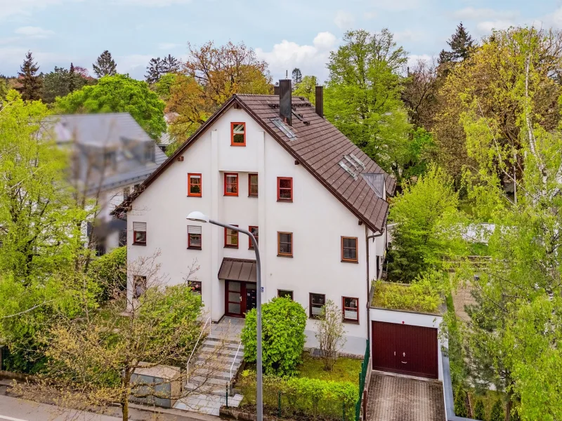 Titelbild - Wohnung kaufen in München - Großzügige 3-Zimmer-Eigentumswohnung zum Selbstbezug in München-Hadern