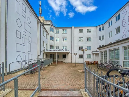Eingang - Wohnung kaufen in Pentling - Helles 1-Zimmer-Apartment im Studentenwohnheim in Pentling