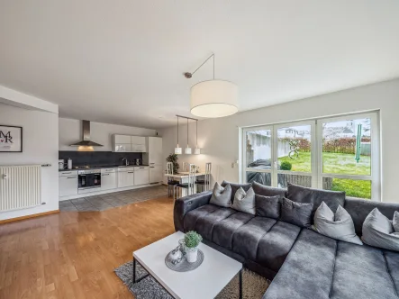 Titelbild neu - Wohnung kaufen in Hermeskeil - Willkommen Zuhause: Moderne Eigentumswohnung mit geräumiger Terrasse in Hermeskeil