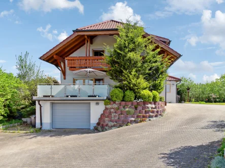 Außenansicht I - Haus kaufen in Ensdorf OT Thanheim - Großzügiges Einfamilienhaus in naturnaher Wohnlage von Ensdorf/Thanheim