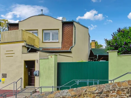 Titelbild - Haus kaufen in Wurzen - Kleines charmantes Einfamilienhaus mit Potenzial sucht neuen Eigentümer in Wurzen
