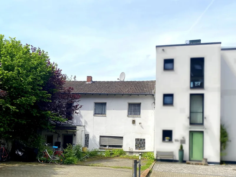 Titelbild - Haus kaufen in Münster - Filetstück am Aegidiimarkt! Einfamilienhaus / Mehrfamilienhaus mit Erweiterungsmöglichkeiten 