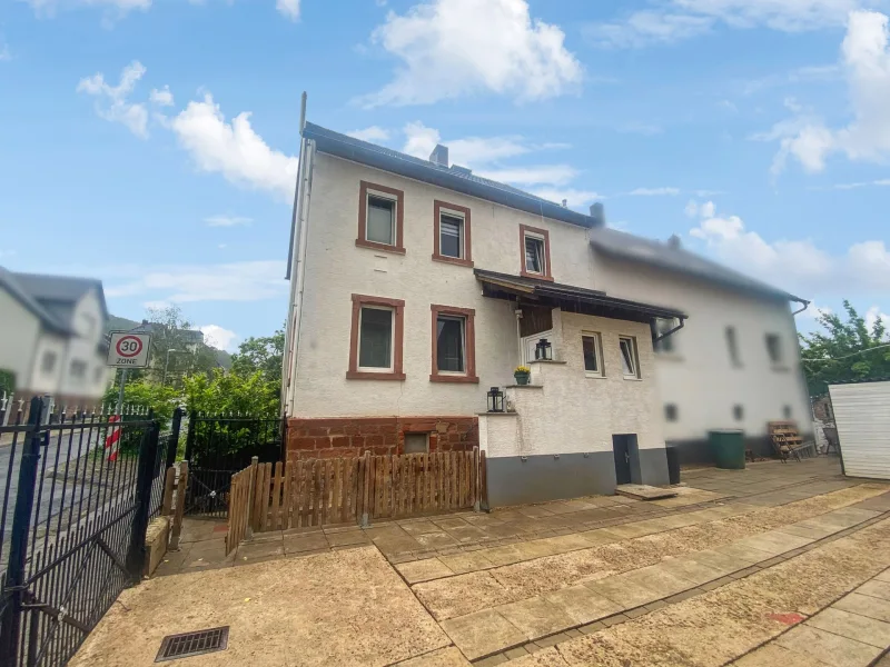 Ansicht - Haus kaufen in Gelnhausen - Charmantes Backsteinhaus in saniertem Zustand in Gelnhausen-Meerholz