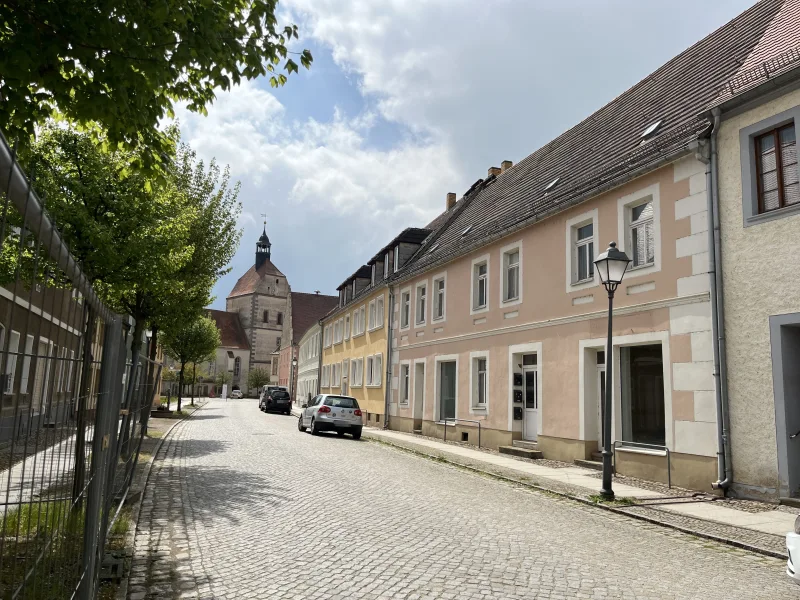 Titelbild - Haus kaufen in Mühlberg/Elbe - Großes Haus für kleinen Preis!! in Mühlberg/Elbe - Möglichkeit für 4 WE oder 2 WE oder großes EFH