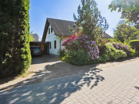 Titelbild - Haus kaufen in Wathlingen - Einfamilienhaus in ruhiger und familienfreundlicher Lage von Wathlingen