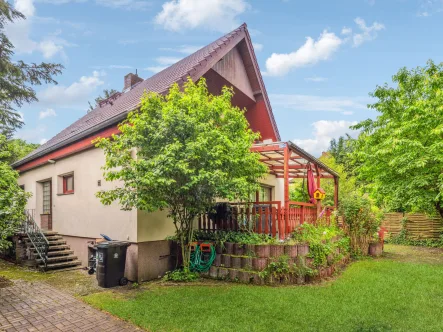 Titelbild - Haus kaufen in Berlin - Einfamilienhaus mit vielen Gestaltungsmöglichkeiten in begehrter Lage von Heiligensee