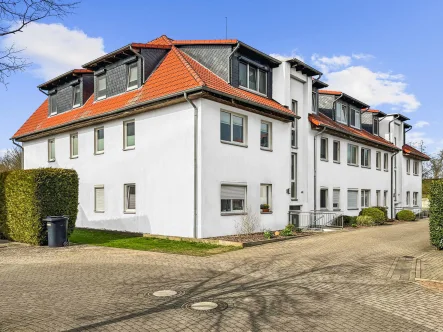 Titelbild - Wohnung kaufen in Vechelde - Gehobene Dachgeschosswohnung mit ca. 127 m² Wohnfläche in Vechelde