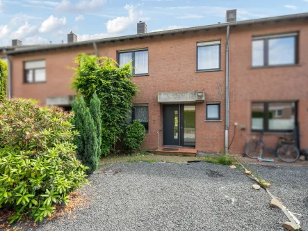 Titelbild - Haus kaufen in Geilenkirchen - Geilenkirchen - Einfamilienhaus ideal für die Familie in begehrter Lage von Bauchem