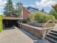 Terrasse mit Pool u. Carport_2